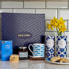 Tea and Biscuits Gift Set